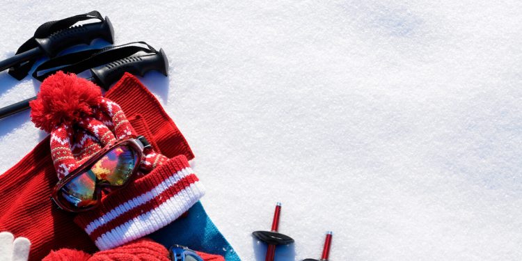 what to pack for your ski trip packing list