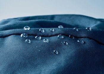 thinsulate vs gore tex, what are they and which is right for you?