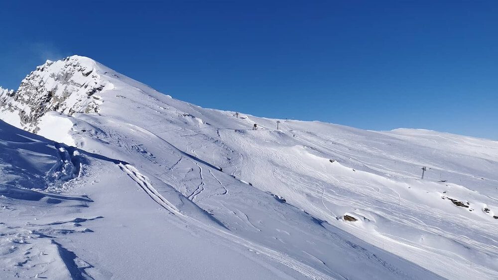Vals Dachberg is switzerland cheapest ski resorts (with free access at some points)