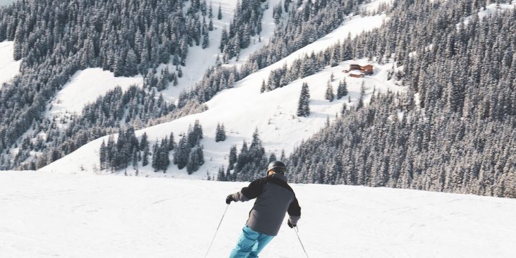 The 10 Longest Ski Runs in the World