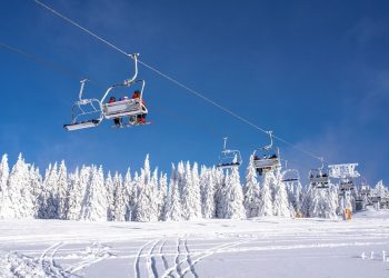 How to ski for cheap in the USA