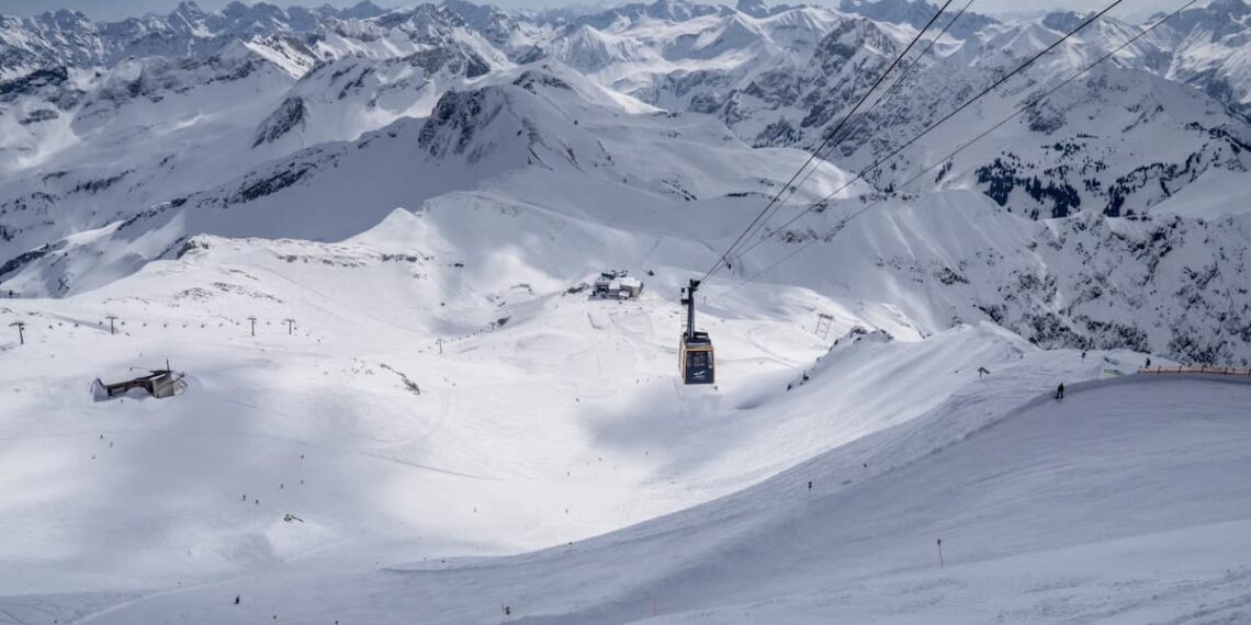 accessing offpiste and backcountry skiing in the alps