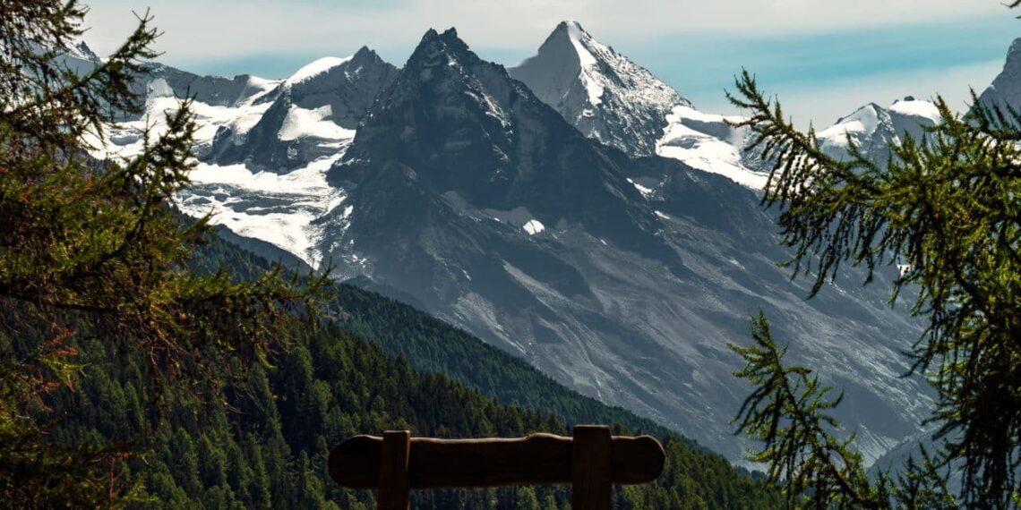Visit the Swiss Alps for the digital nomad festival 2026