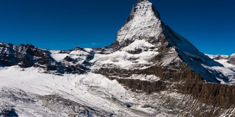 The matterhorn glacier in Zermatt has suspended summer skiing in 2026