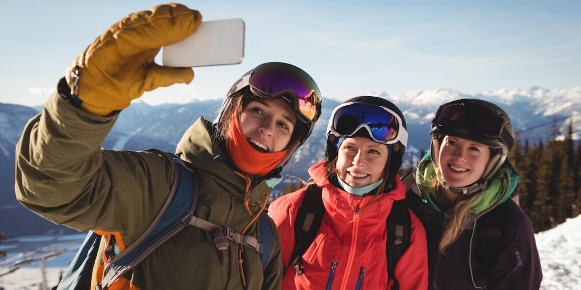 where to find the best last minute ski trip packages in europe